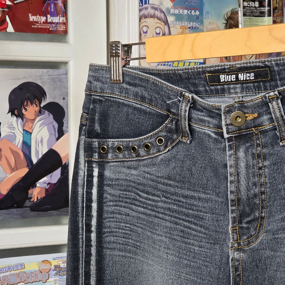 포켓 펀칭 그레이 부츠컷 데님팬츠 상품이미지3