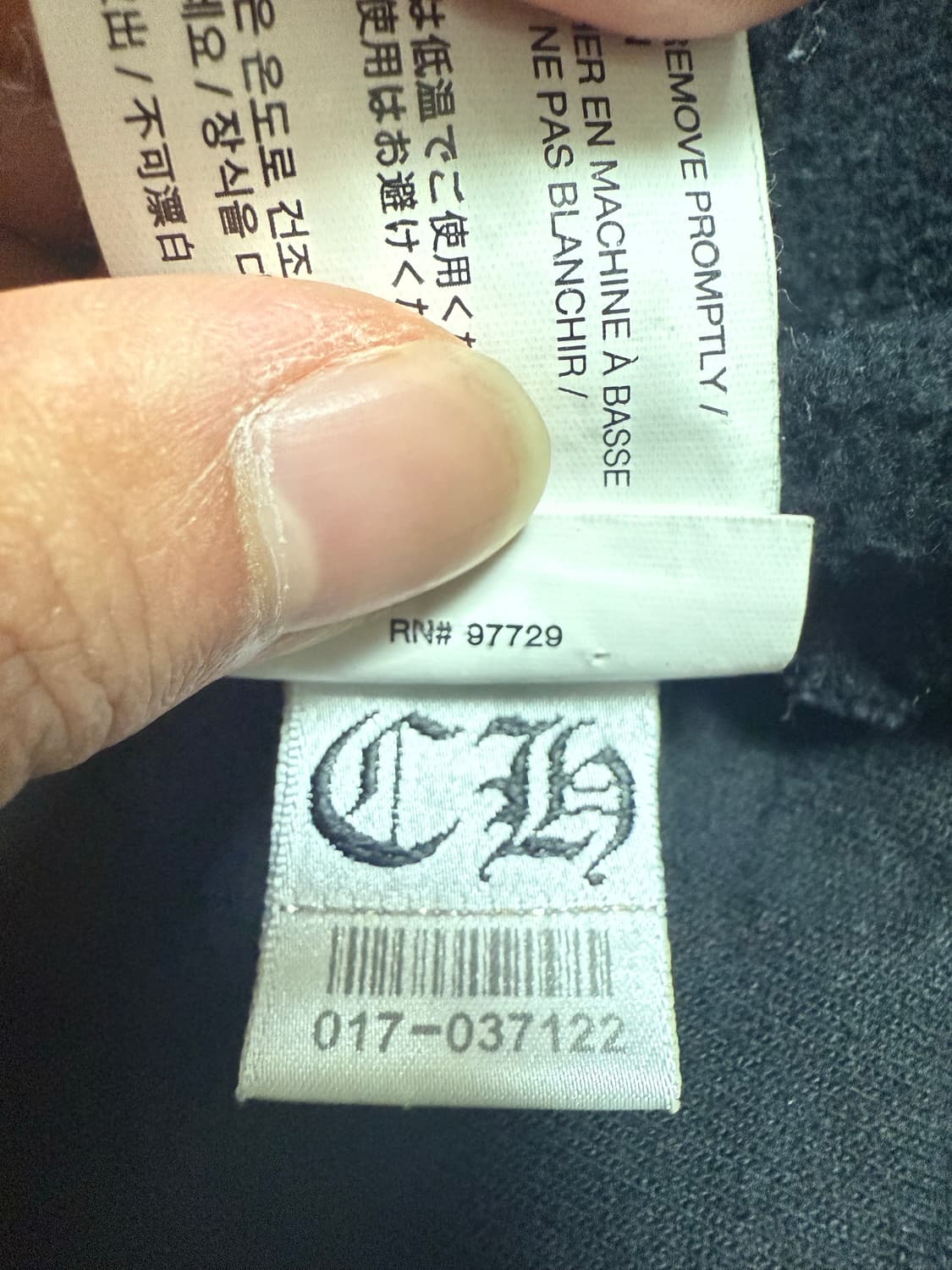 크롬하츠 홀스슈 플로랄 레드후드 XL 고무나염재질 희귀매물 판매 상품이미지4