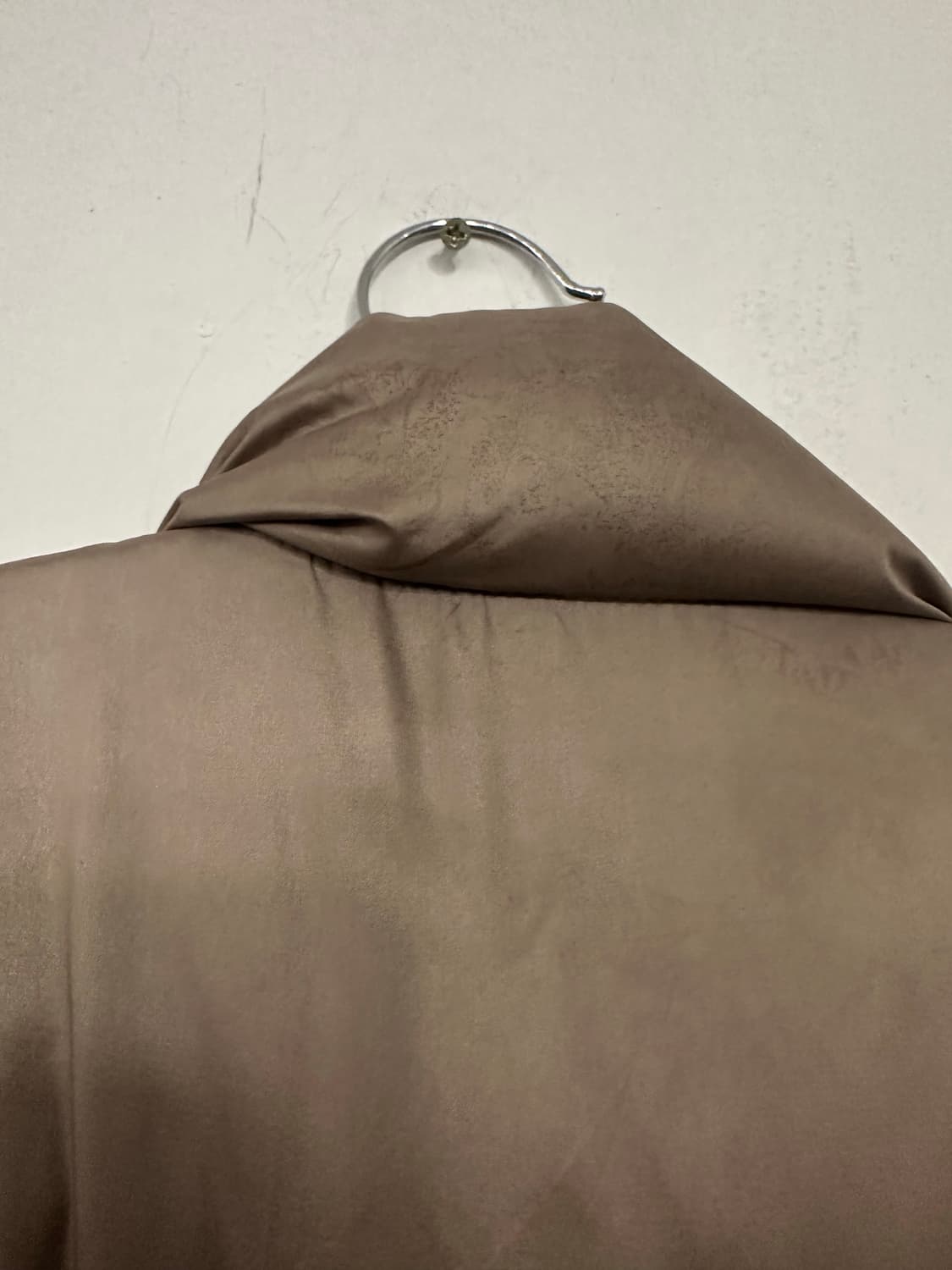 105)입생로랑 구스다운 상품이미지6