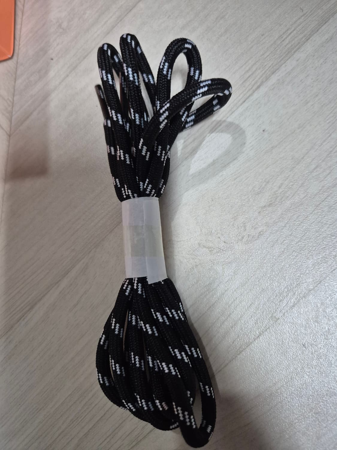 미사용 정품 발렌시아가 신발끈 상품이미지1