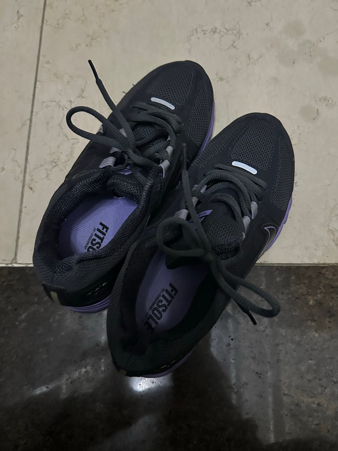 새상품) 나이키 VOMERO 7 여성 정품 런닝화 235mm 상품이미지2