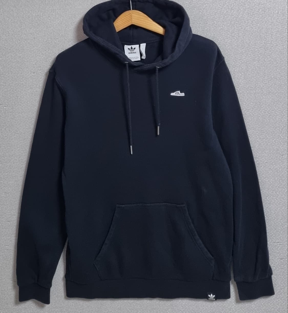 L (100) 아디다스 블랙 후드티 상품이미지1