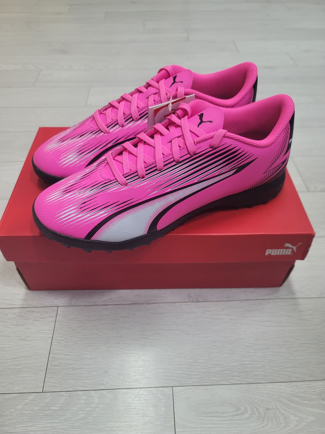 (260)푸마 풋살화 울트라 플레이 TT[대전 직거래도 가능] 상품이미지4