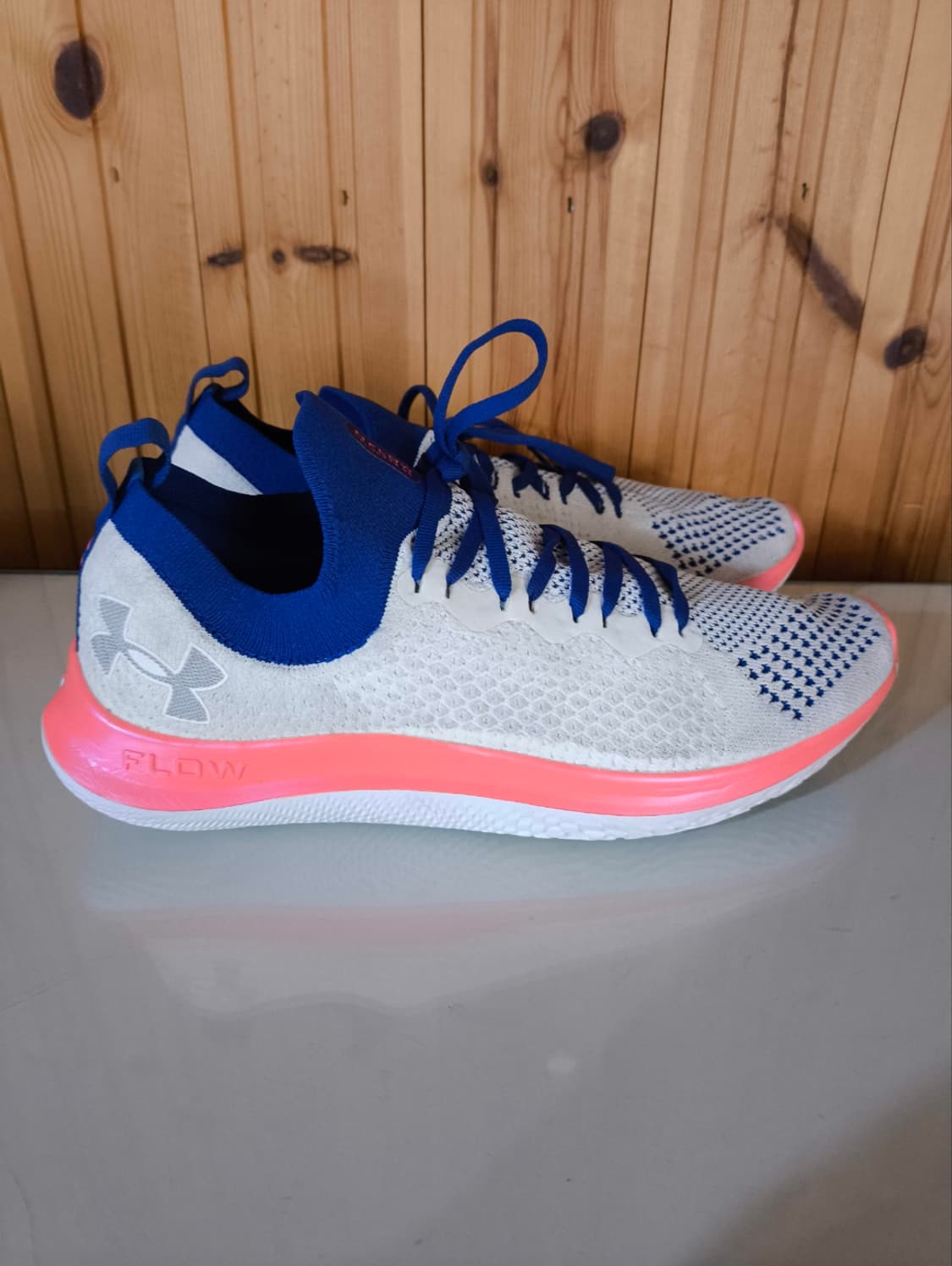 280mm 언더아머 플로우 벨로시티 SE 러닝화 상품이미지2