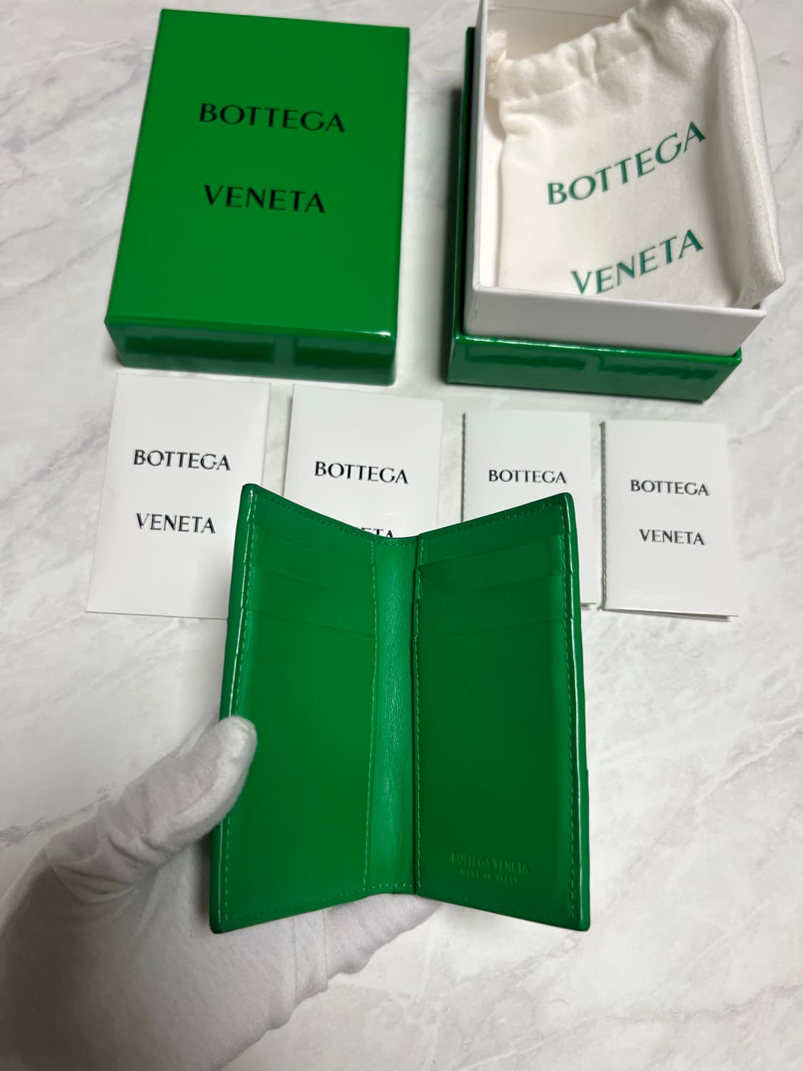 보테가베네타 플랩 카드지갑 그린 상품이미지3