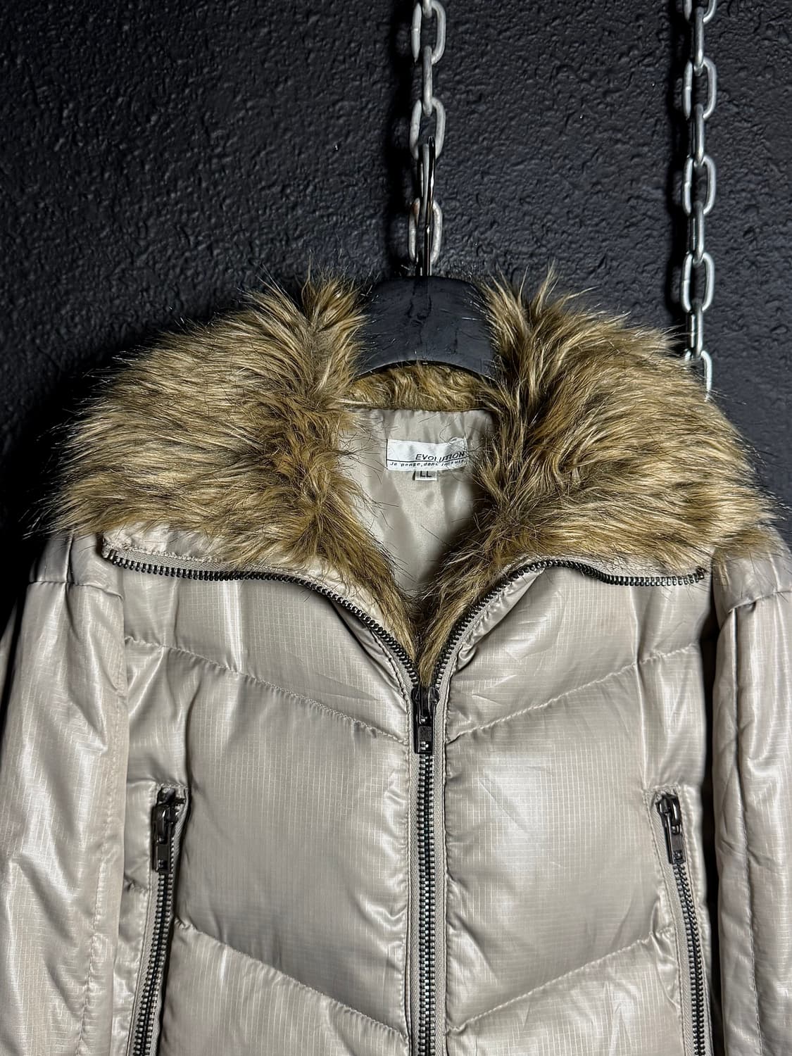 EVOLUTION –  Ivory fur trimmed down jack 상품이미지2