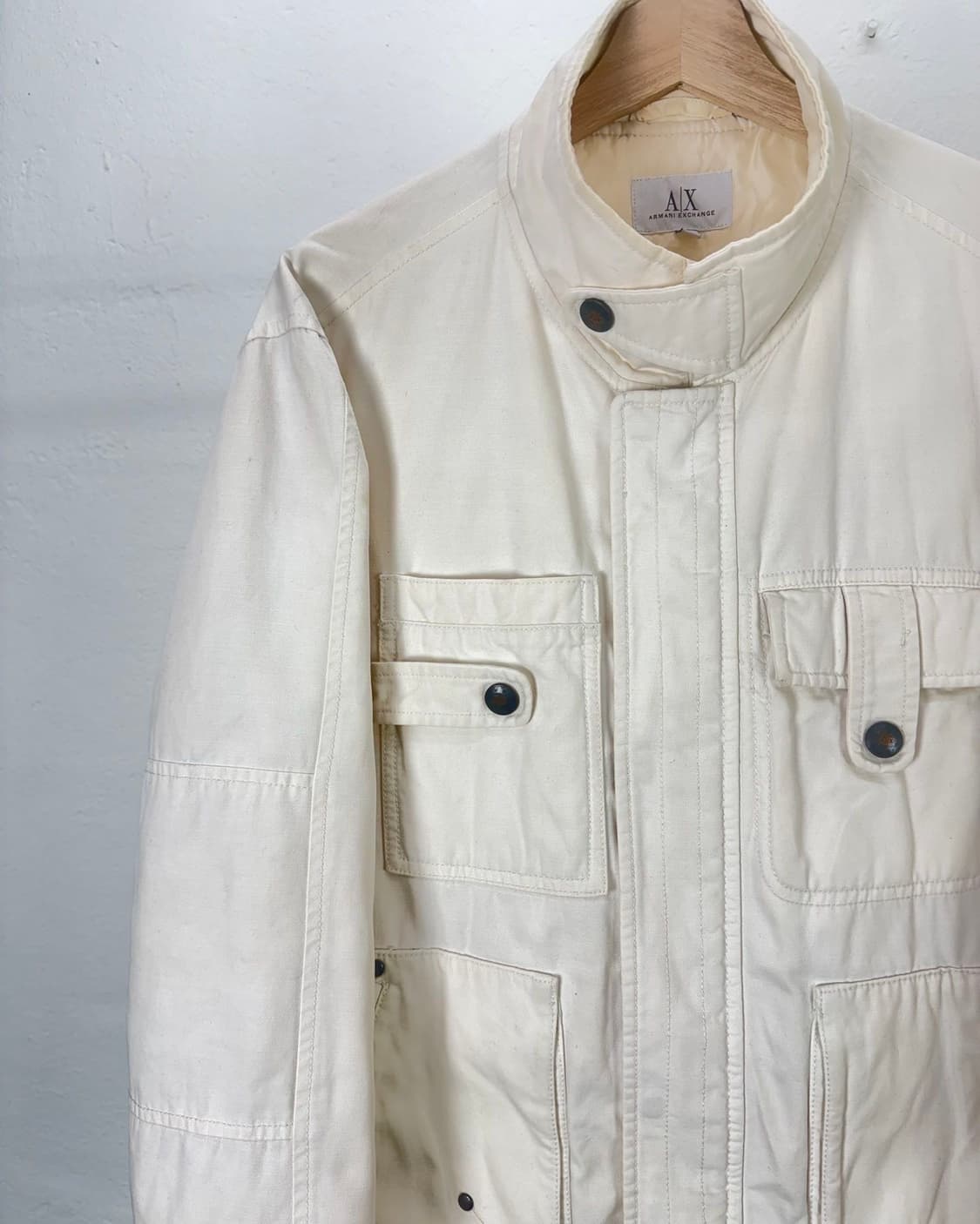 아르마니 익스체인지 아이보리 투웨이 코튼 하이넥 봄버 자켓 상품이미지2