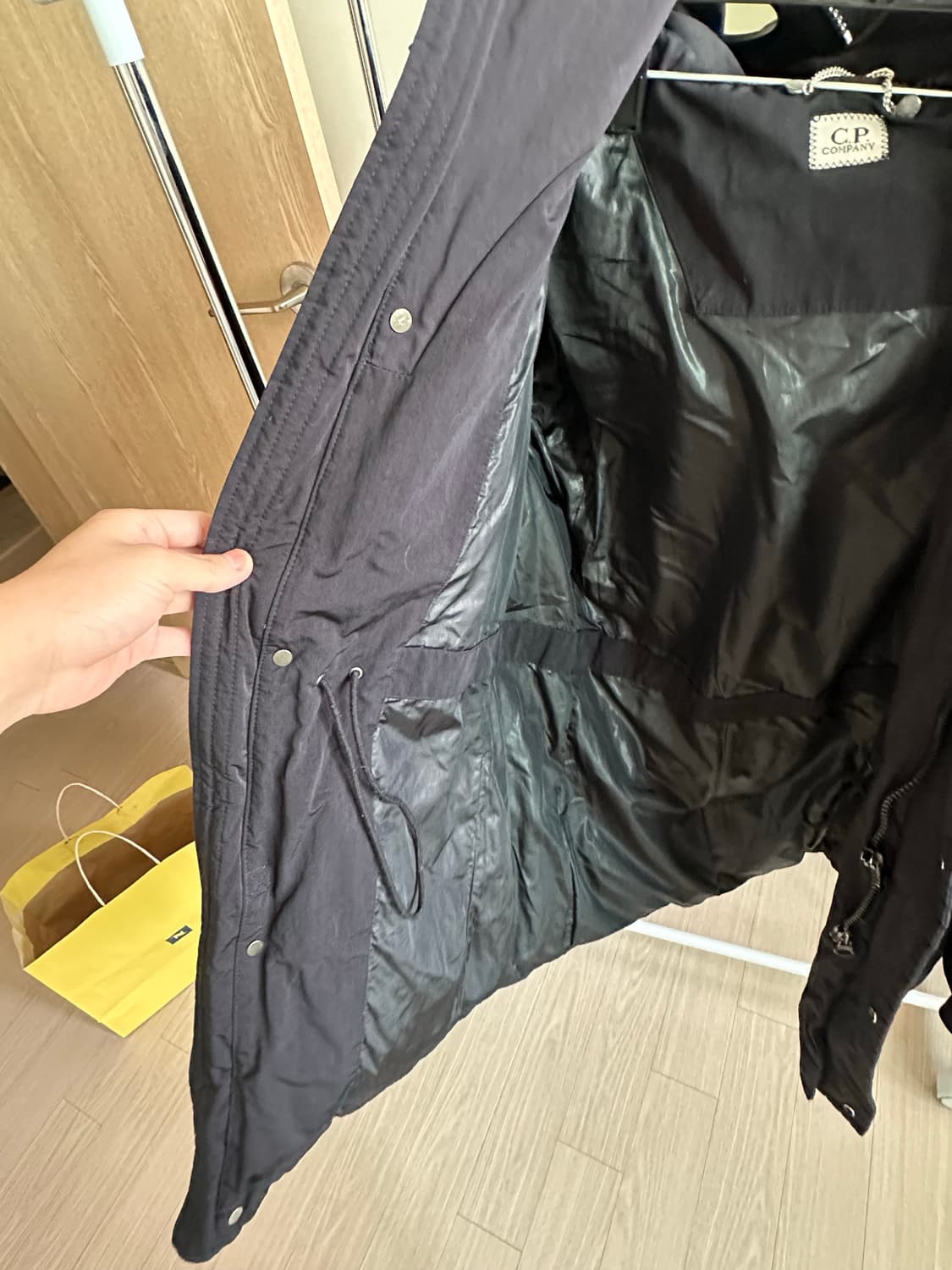 Cp컴퍼니 패딩 95사이즈 상품이미지5