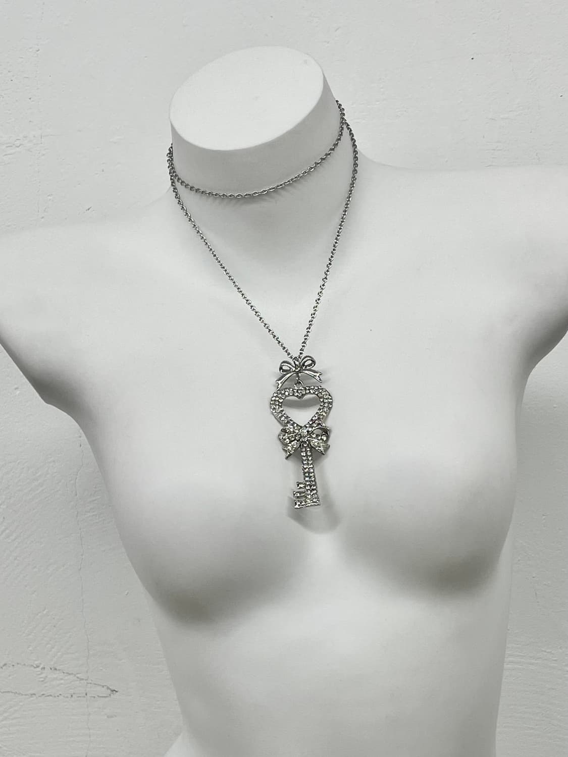 큐빅 하트 키 리본 네크리스 상품이미지4