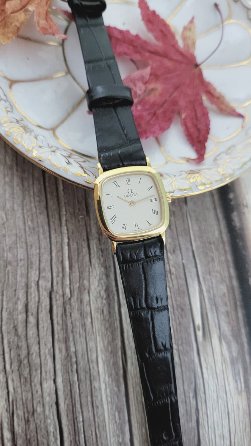 정품 오메가 드빌 로만 인덱스 드레스 쿼츠시계 상품이미지5