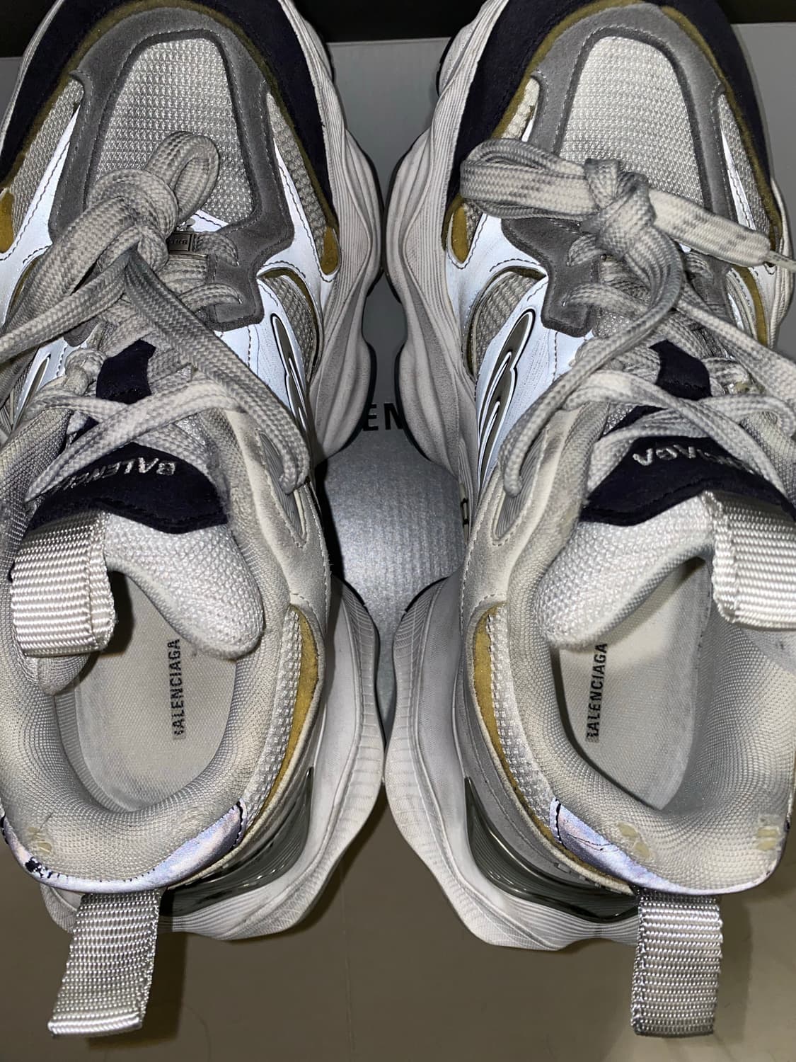 42) 발렌시아가 카고스니커즈 화이트 그레이 상품이미지3