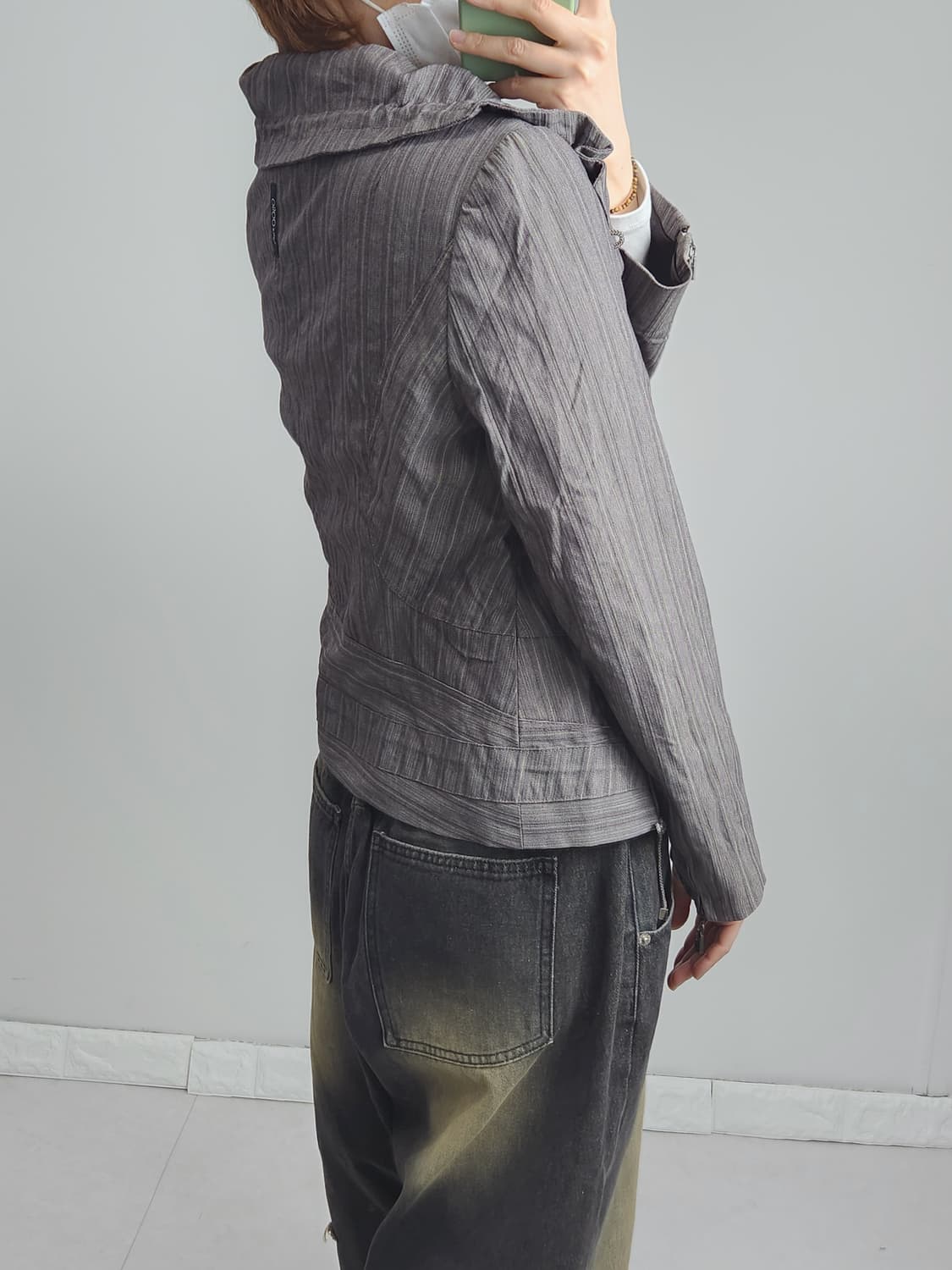 셔링 라인 집업자켓 상품이미지4