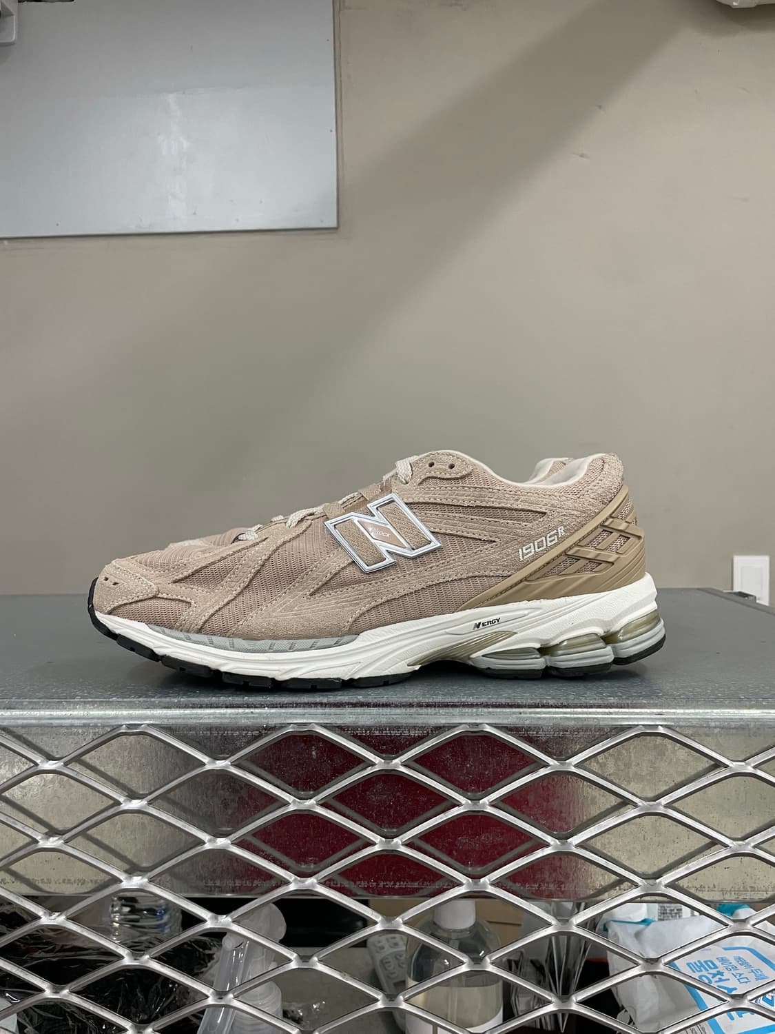 뉴발란스 1906R 마인드풀 그레이 290 상품이미지1