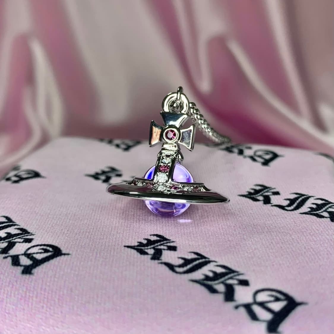 비비안웨스트우드 아카이브 크리스탈 자수정 orb팬던트 목걸이 (새상품) 상품이미지4