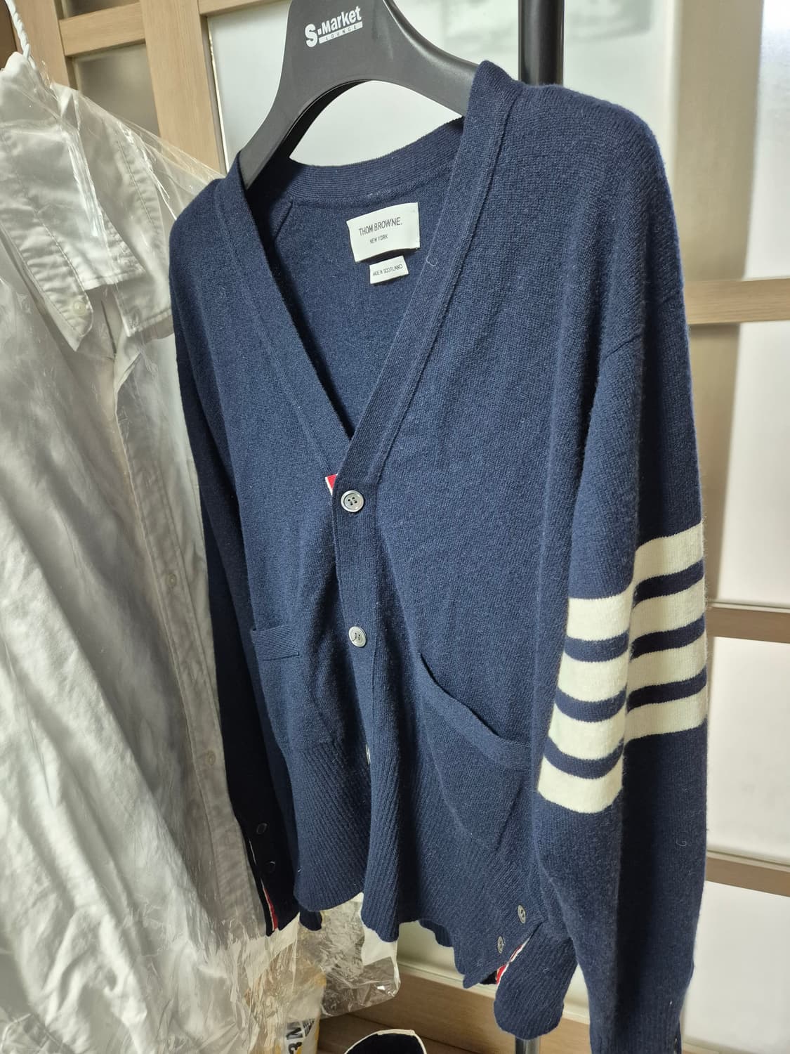 톰브라운 캐시미어 가디건 상품이미지6