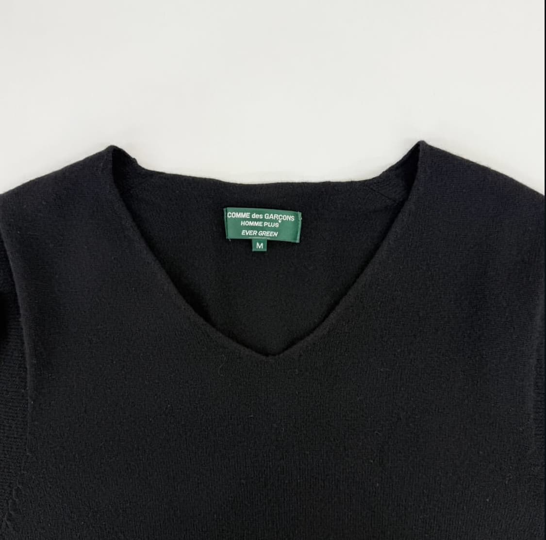 꼼데가르송 옴므플러스 에버그린 v넥 니트 상품이미지2
