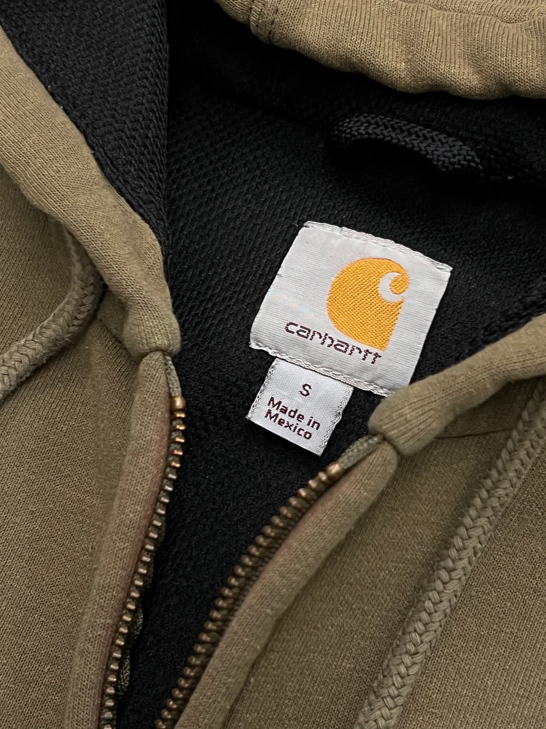칼하트 올리브 후드집업 처분  상품이미지3