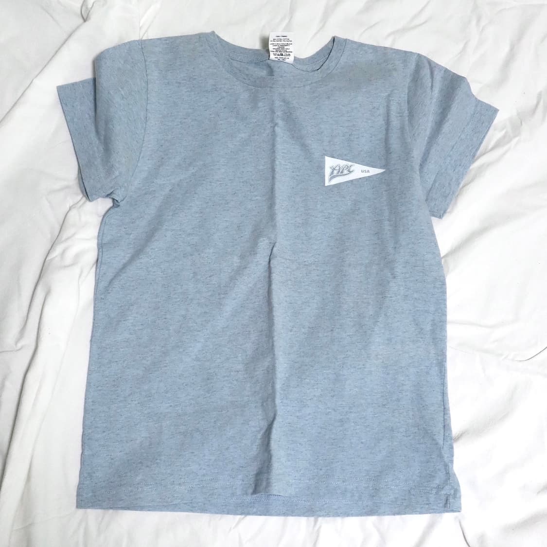 A.P.C. 하늘색 반팔티 상품이미지1