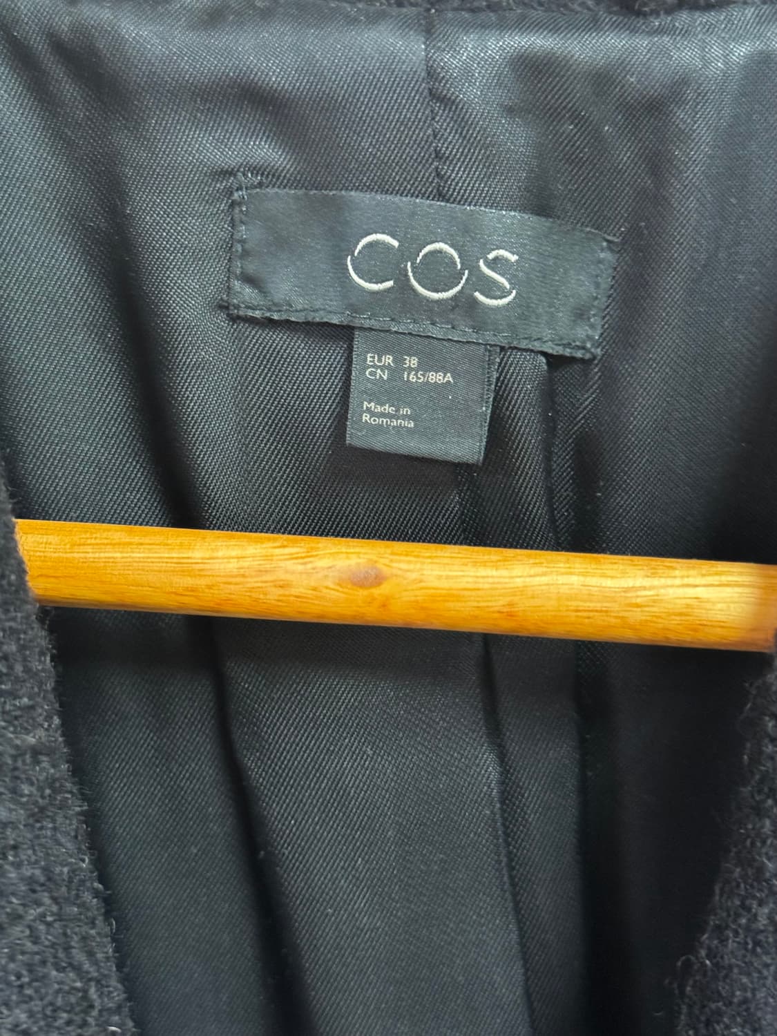 COS 블랙 하프 코트 EUR 38 상품이미지3