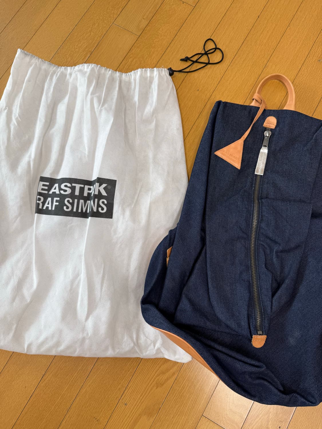 라프 시몬스 이스트팩 09ss 데님 백팩 상품이미지1