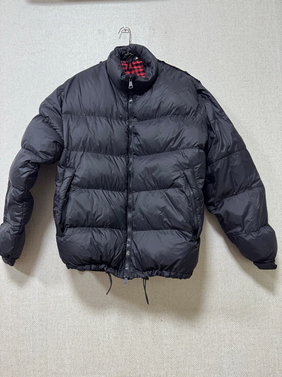 N°21 오버핏 다운 패딩(블랙) 상품이미지1