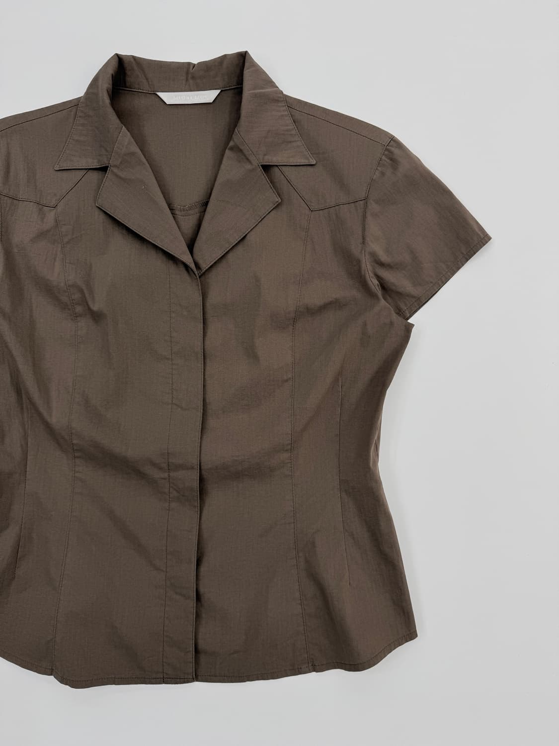 빈티지 브라운 캡소매 라인 셔츠 상품이미지2