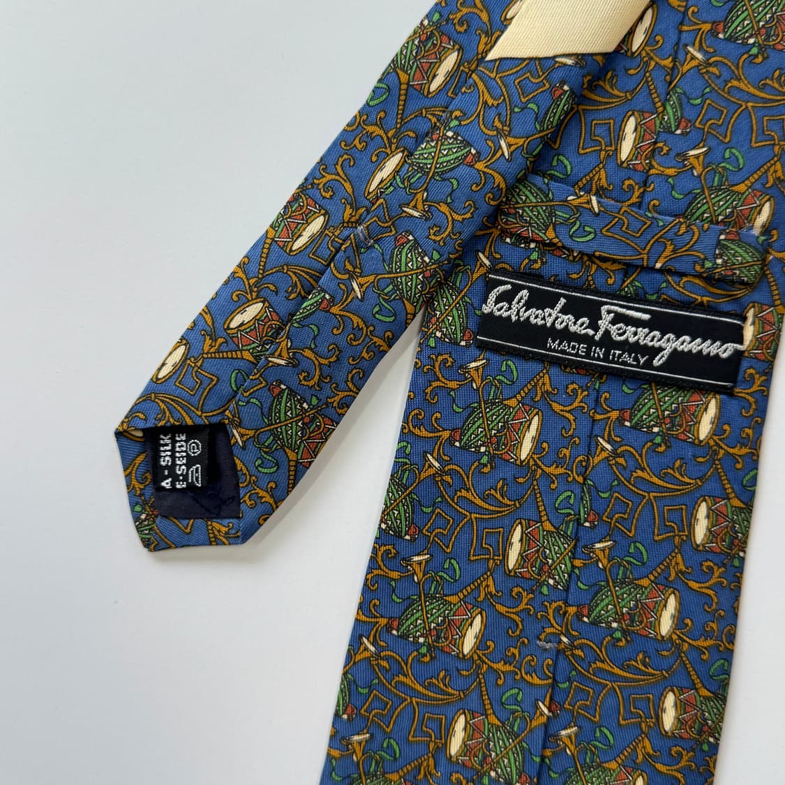 페레가모(Ferragamo) 명품 정품 넥타이 상품이미지5