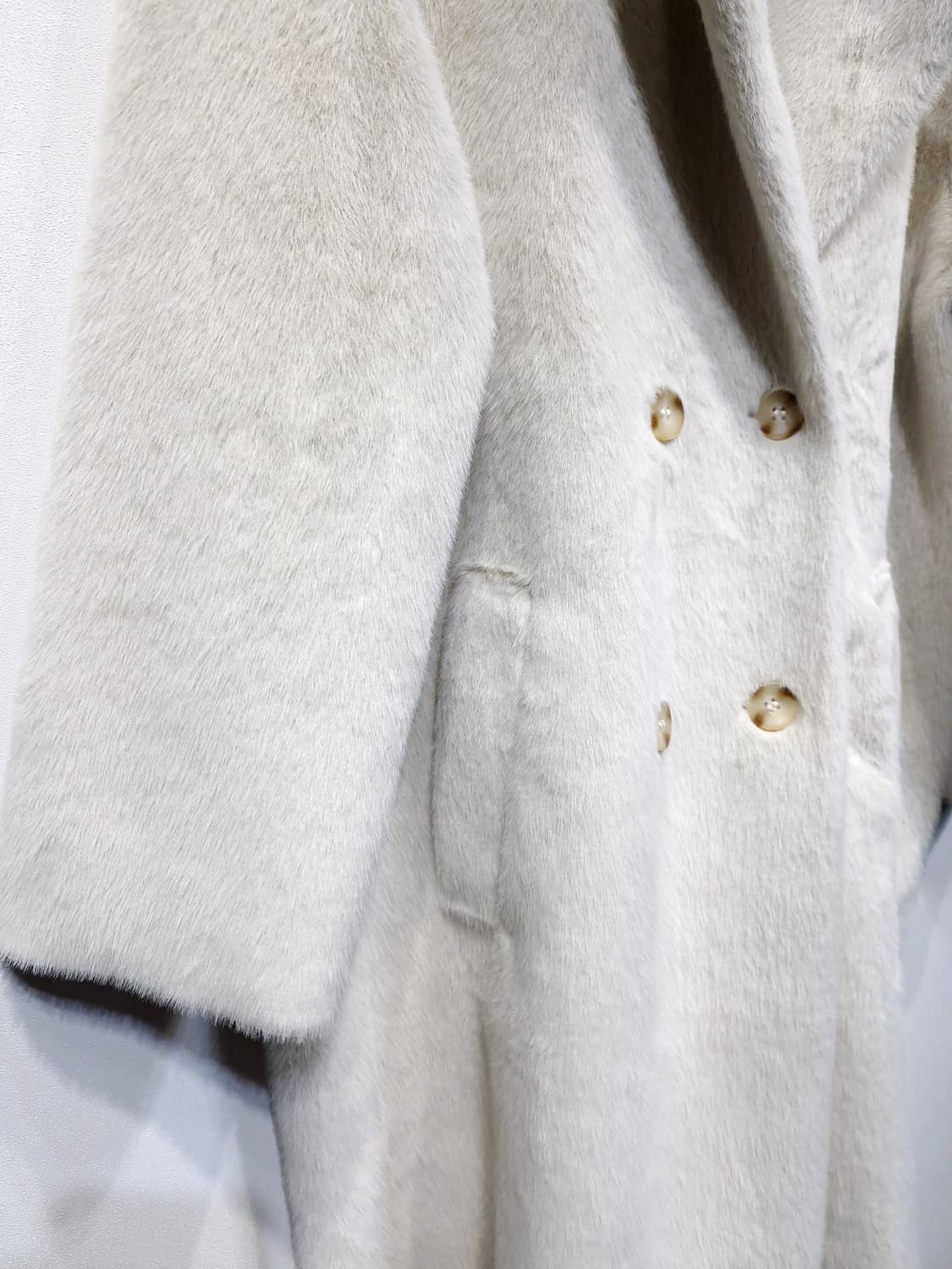 House of Harlow 1960 페이크퍼 코트 아이보리 상품이미지6