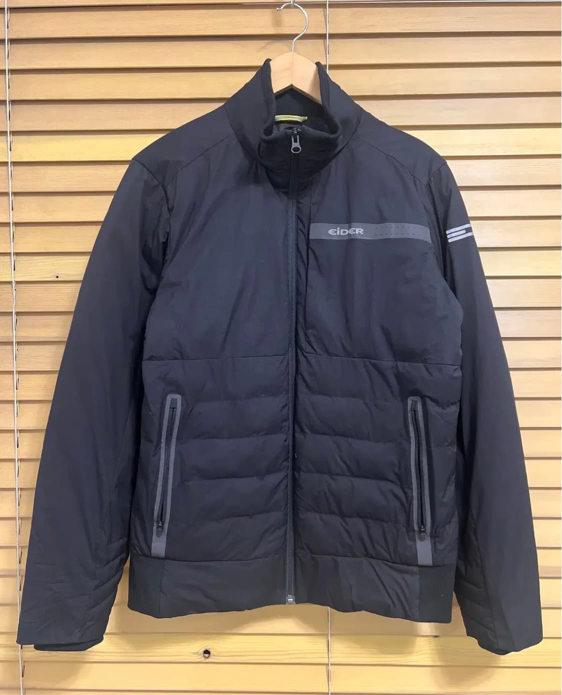 아이더 남성 간절기경량패딩점퍼 L 상품이미지2