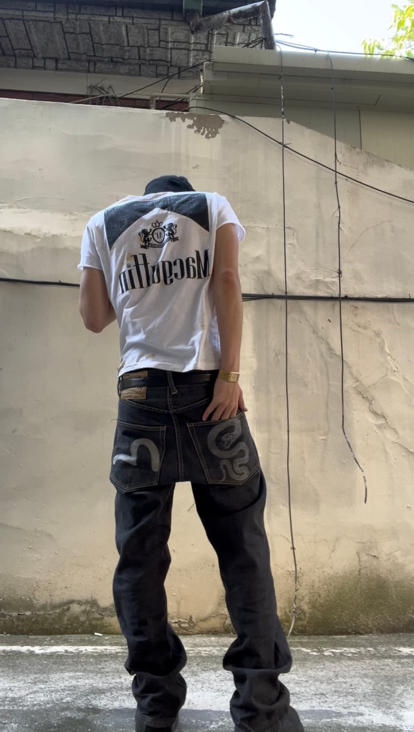 Macguffin Burned Tshirt 상품이미지6