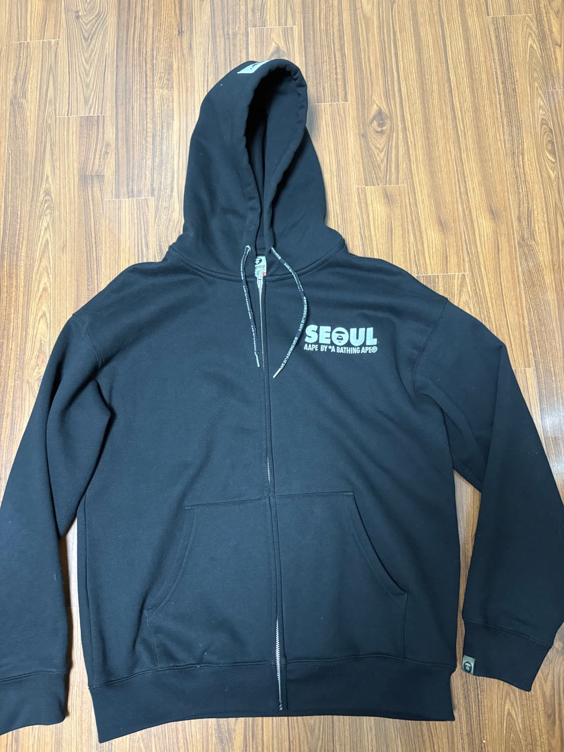 에이프 서울 후드집업 상품이미지1