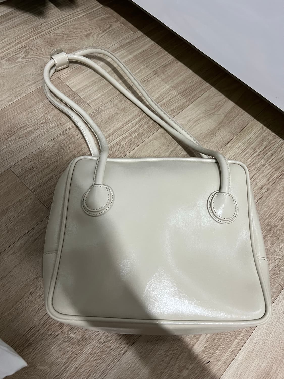 [마지셔우드]파이핑 숄더백 크림 상품이미지2