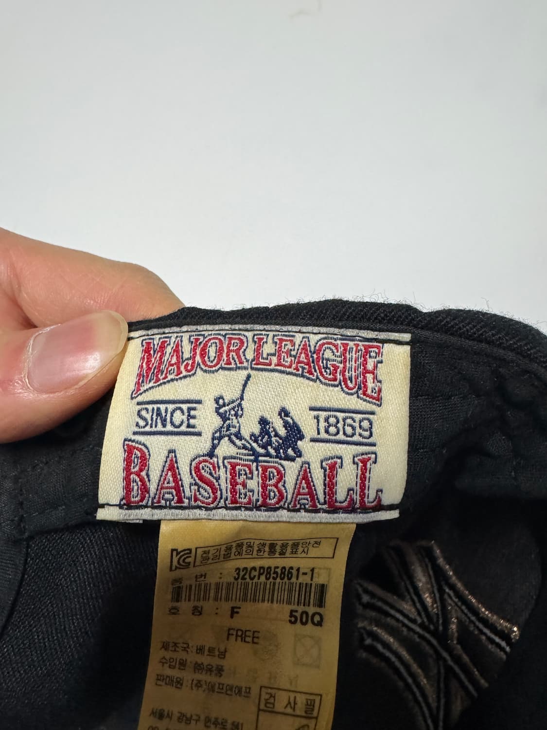 MLB 자수 골드 와펜 블랙 볼캡 F 상품이미지5