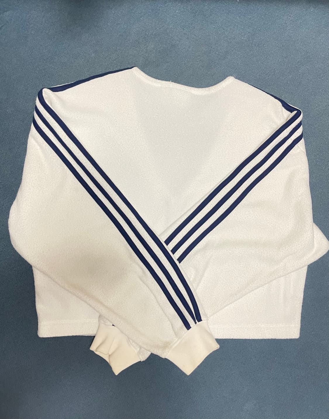 아디다스 후리스 크롭 가디건 상품이미지6