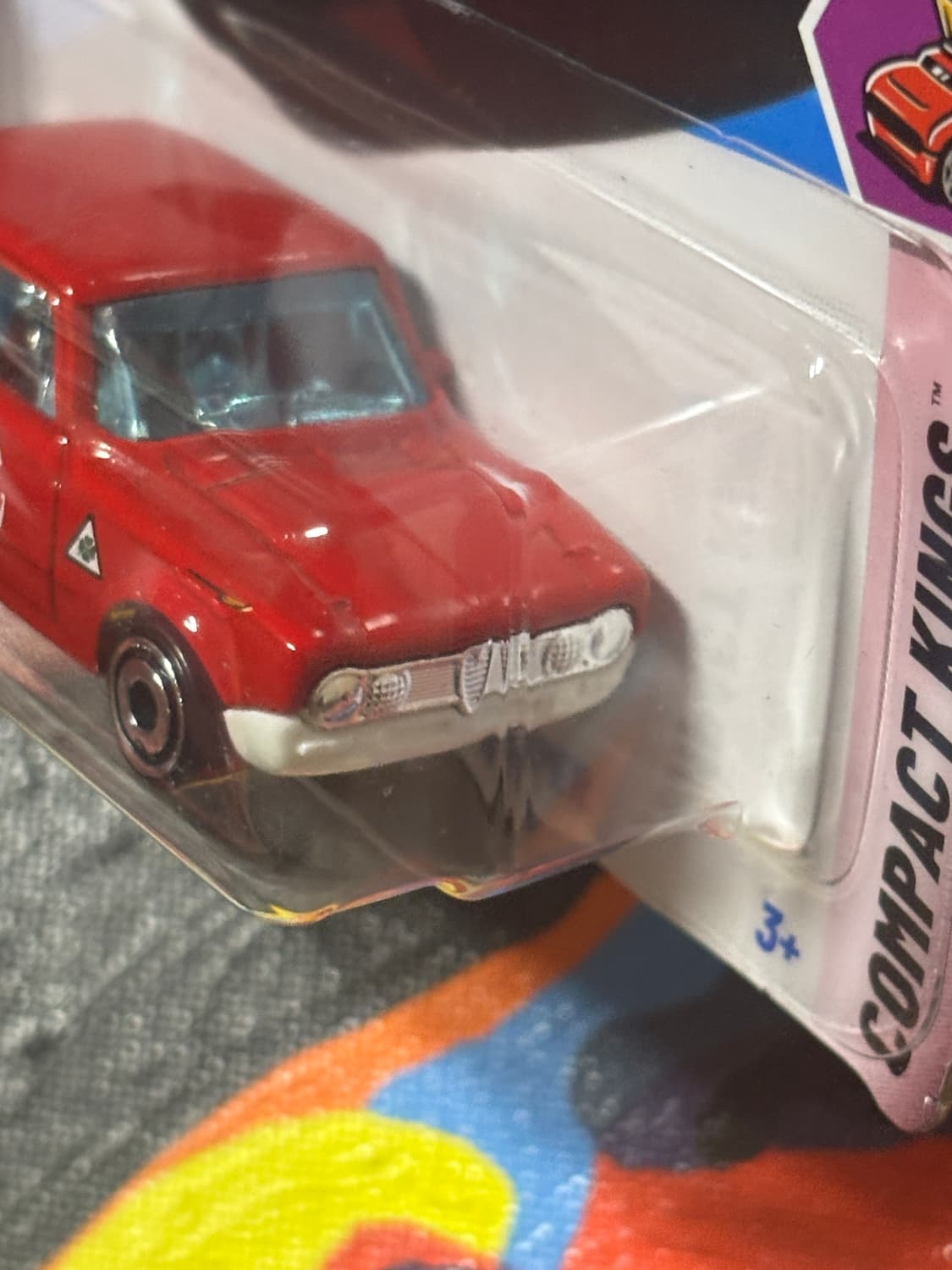 미개봉) 알파 로메오 줄리아 슈퍼 다이캐스트 핫휠 인테리어 소품 상품이미지5