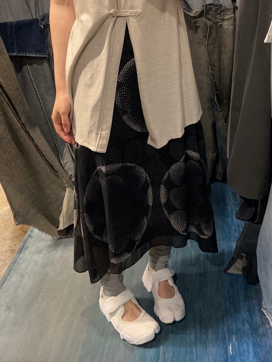 24inch ) MAX MARA Dot Circle Silk Skirt 상품이미지2