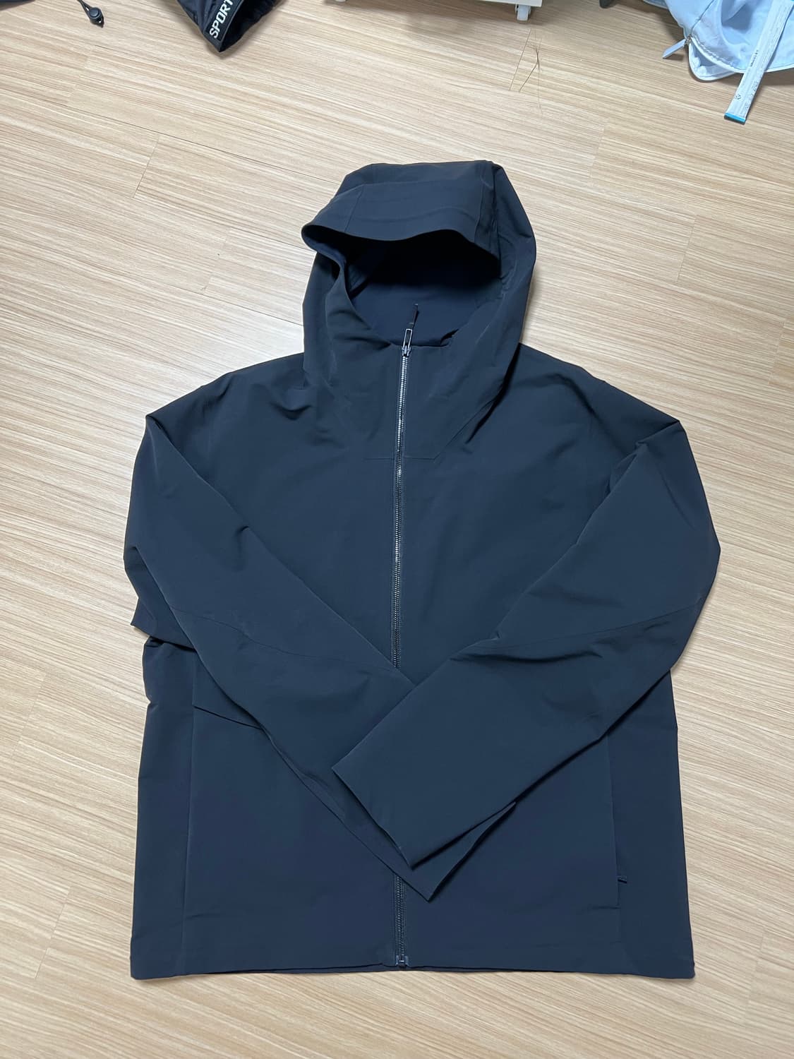 아크테릭스 베일런스 퀼틱자켓 m사이즈 판매합니다 상품이미지2