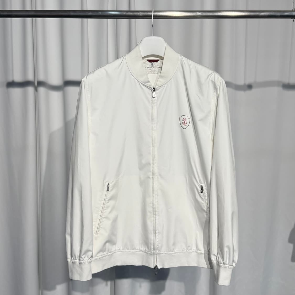 [정품] 브루넬로 쿠치넬리 25FW 엠블럼 로고 집업 블루종 자켓 XL 상품이미지1