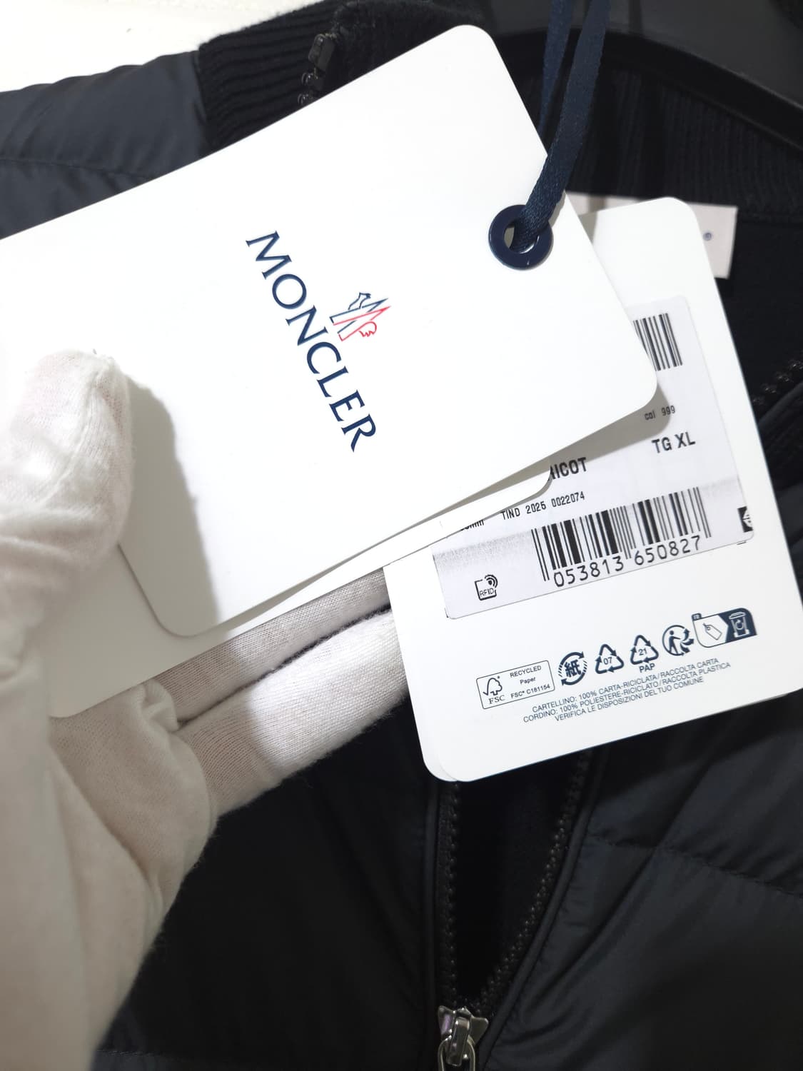 [새상품, 26SS] 몽클레어 니트패딩 XL Size 상품이미지2