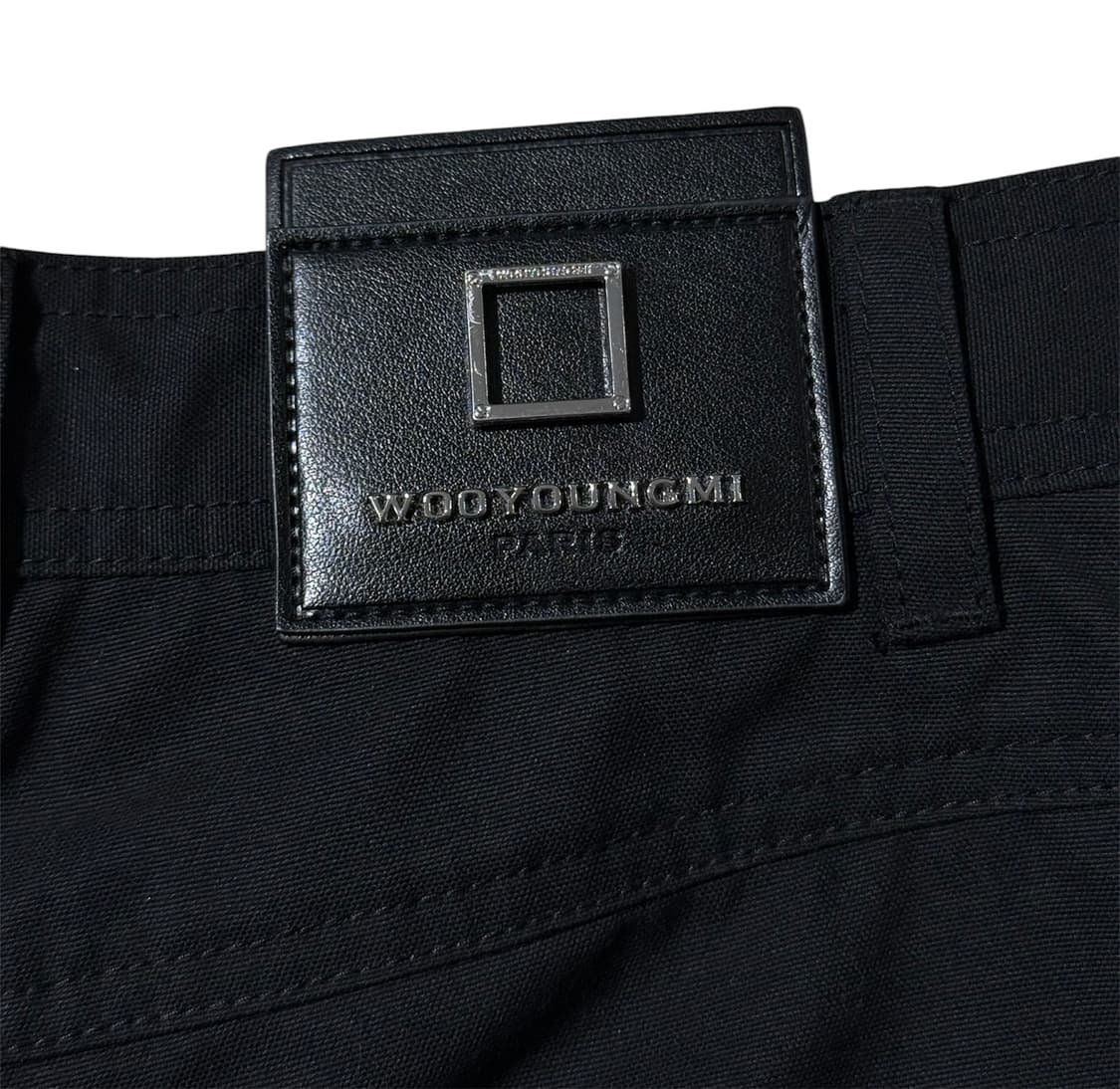 우영미 23FW 와이드 카고 버뮤다 팬츠 상품이미지4