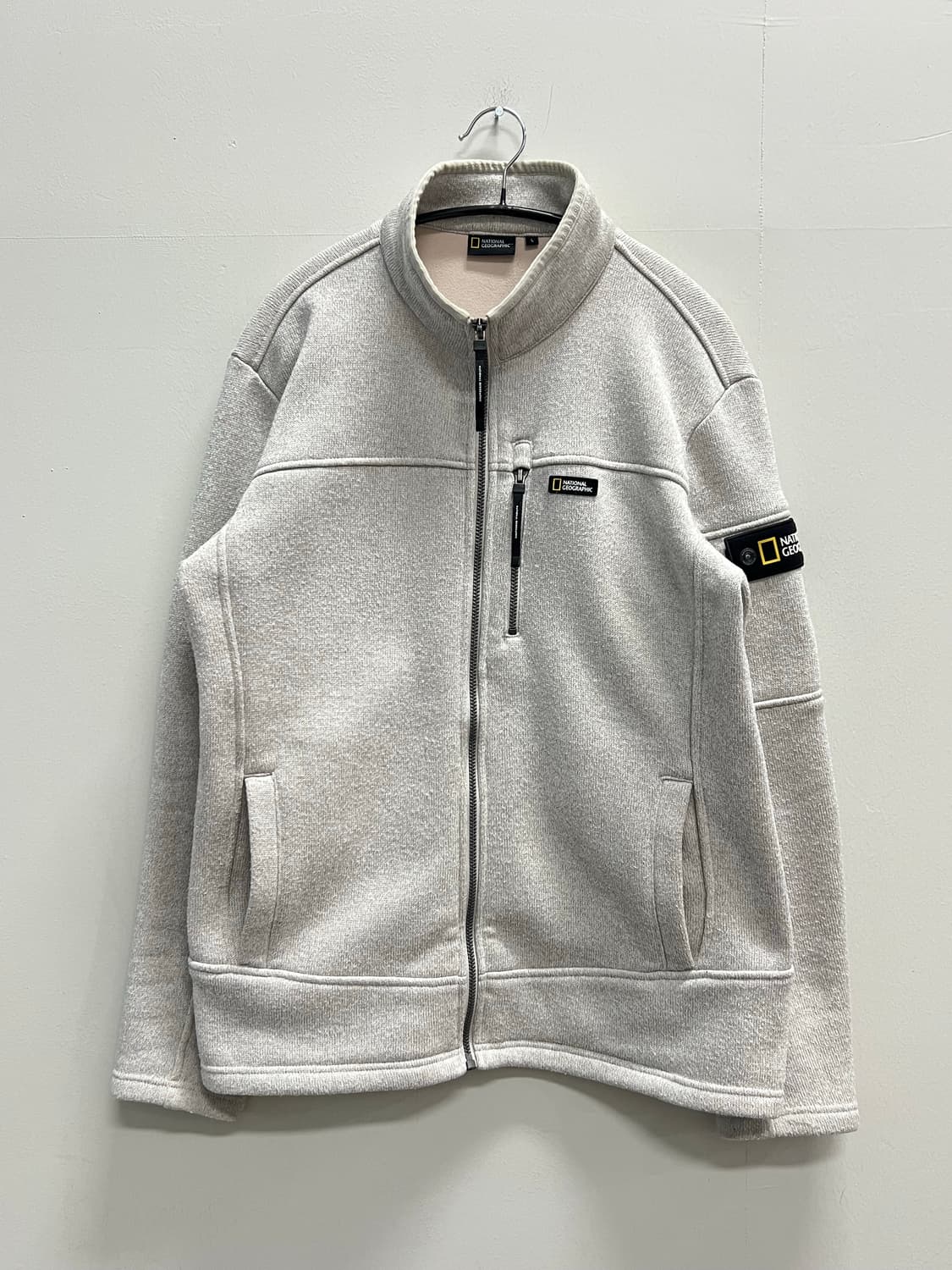 내셔널지오그래픽 니트 집업 아이보리 상품이미지2