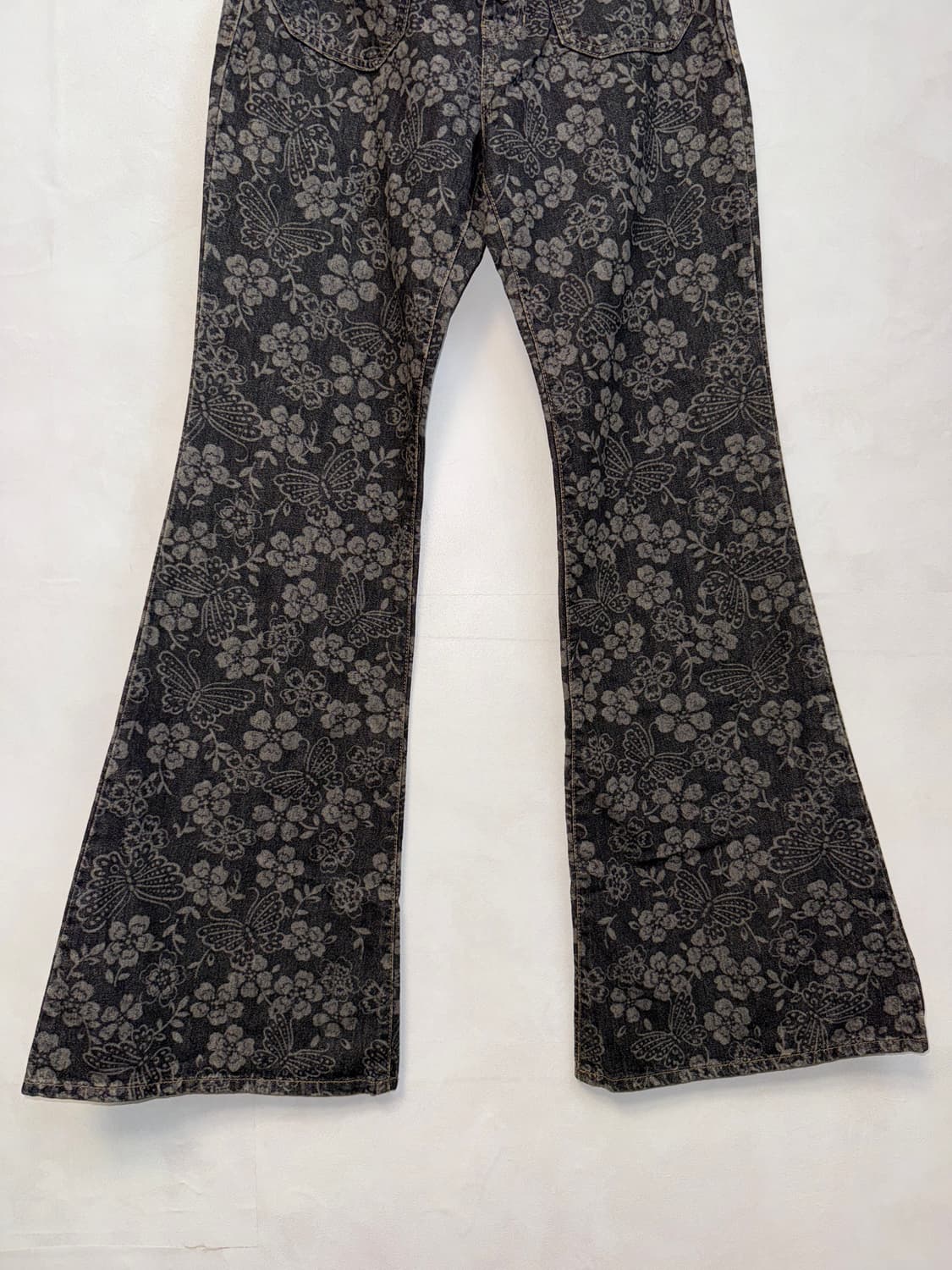 Badee oriental butterfly bootscut pants 상품이미지3