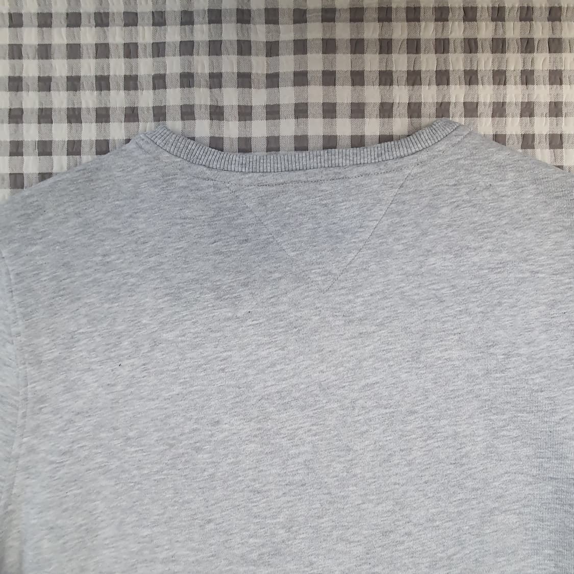 타미힐피거 기모 맨투맨 남자95 상품이미지5