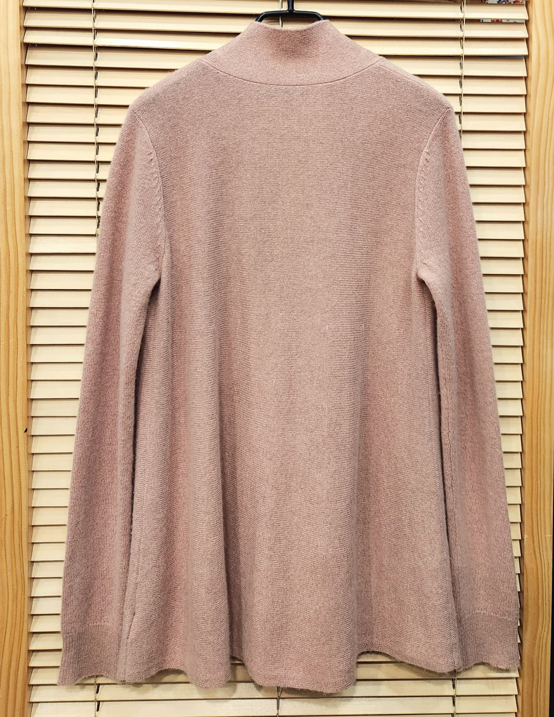 띠어리 캐시미어100 여성가디건 상품이미지3