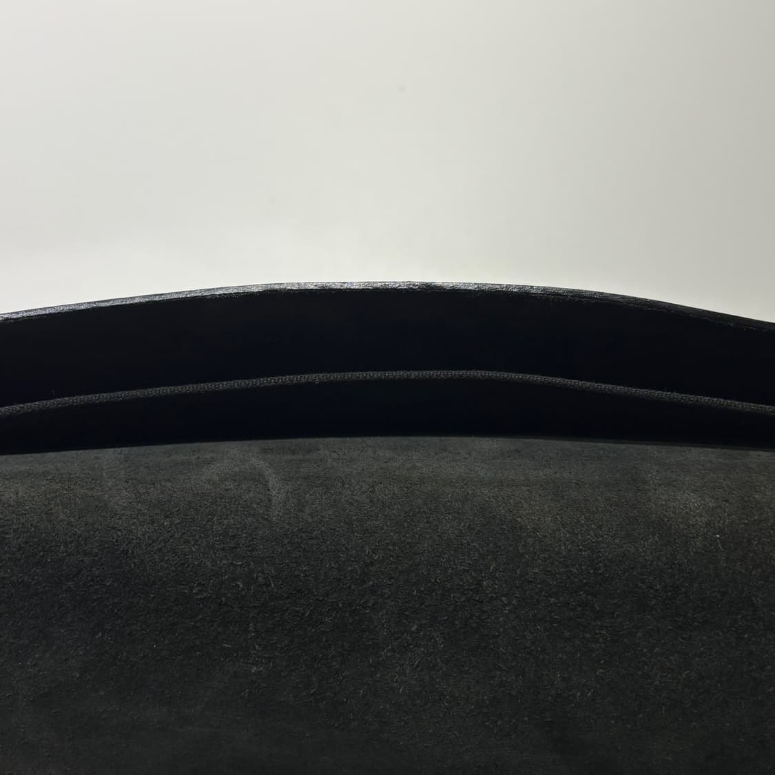 드리스 반 노튼 레더 크로스 백 상품이미지4