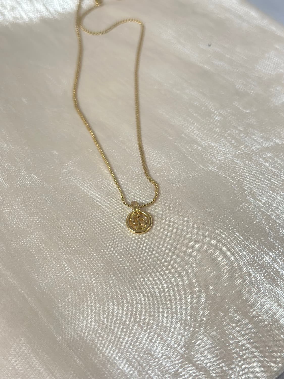 디올 CD 로고 목걸이 상품이미지3