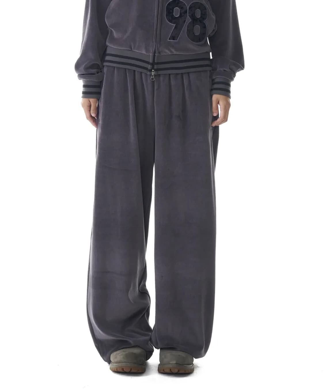 아캄 98 패치 벨루어 집업 후디 & 팬츠 다크 그레이 상품이미지4