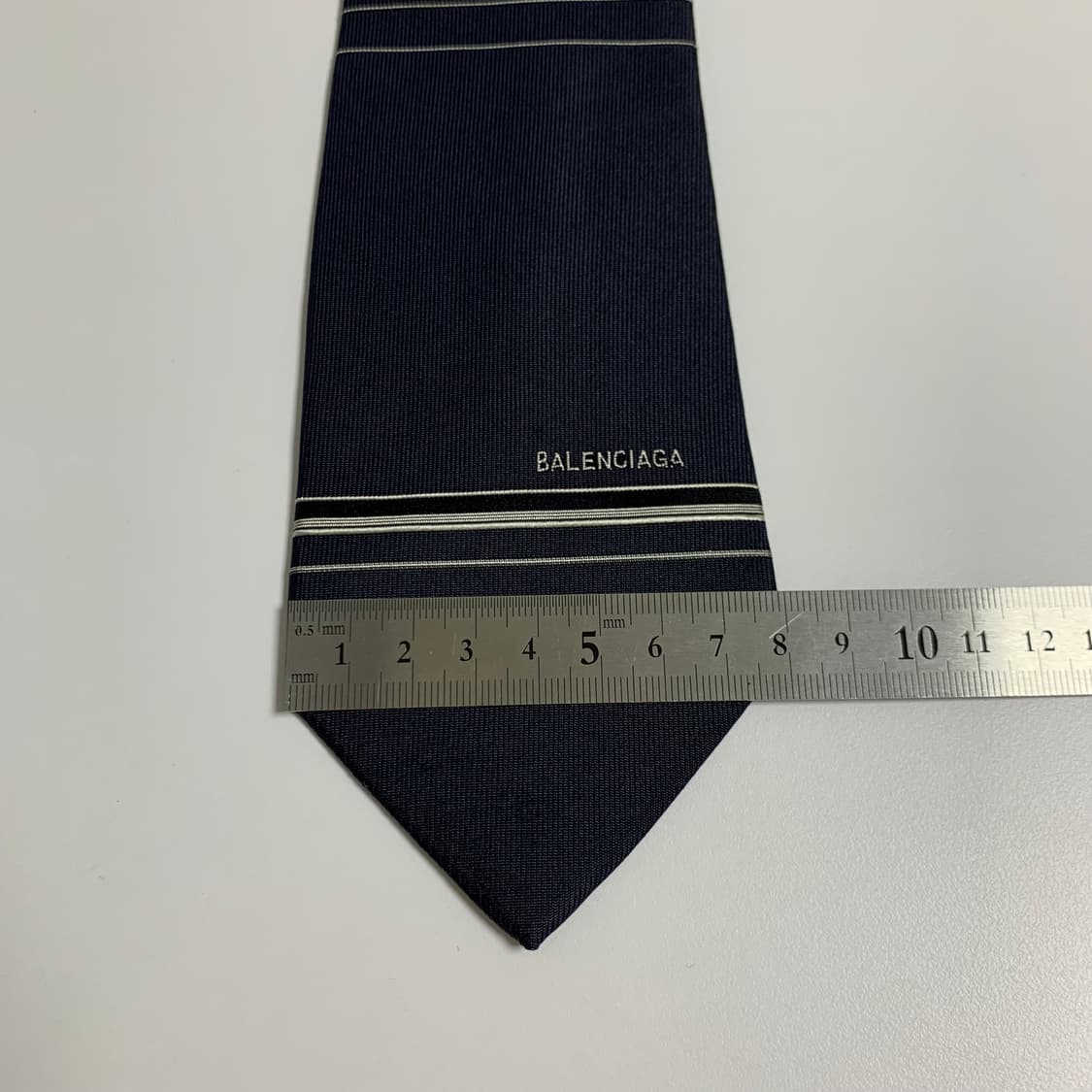 발렌시아가(BALENCIAGA) 명품 클래식 정장넥타이 7.9cm 상품이미지8