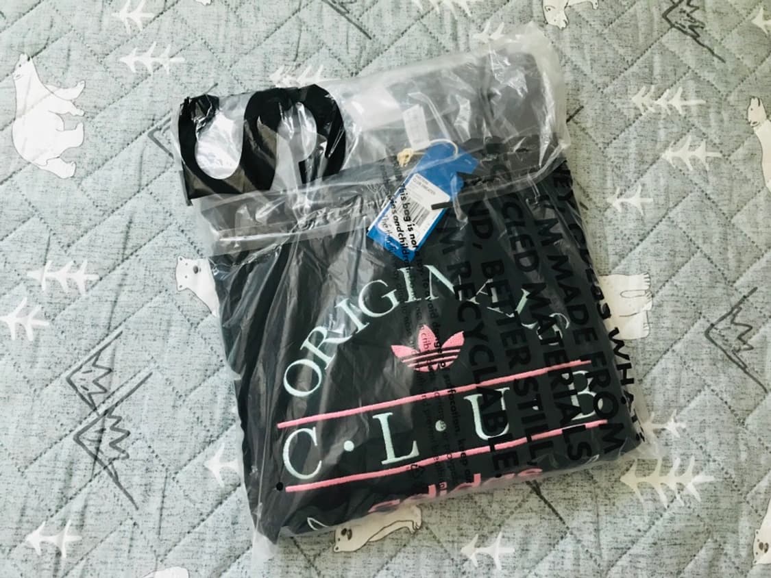 (새상품) adidas 아디다스 한정판 자수 맨투맨 스웻셔츠 L 105 상품이미지3