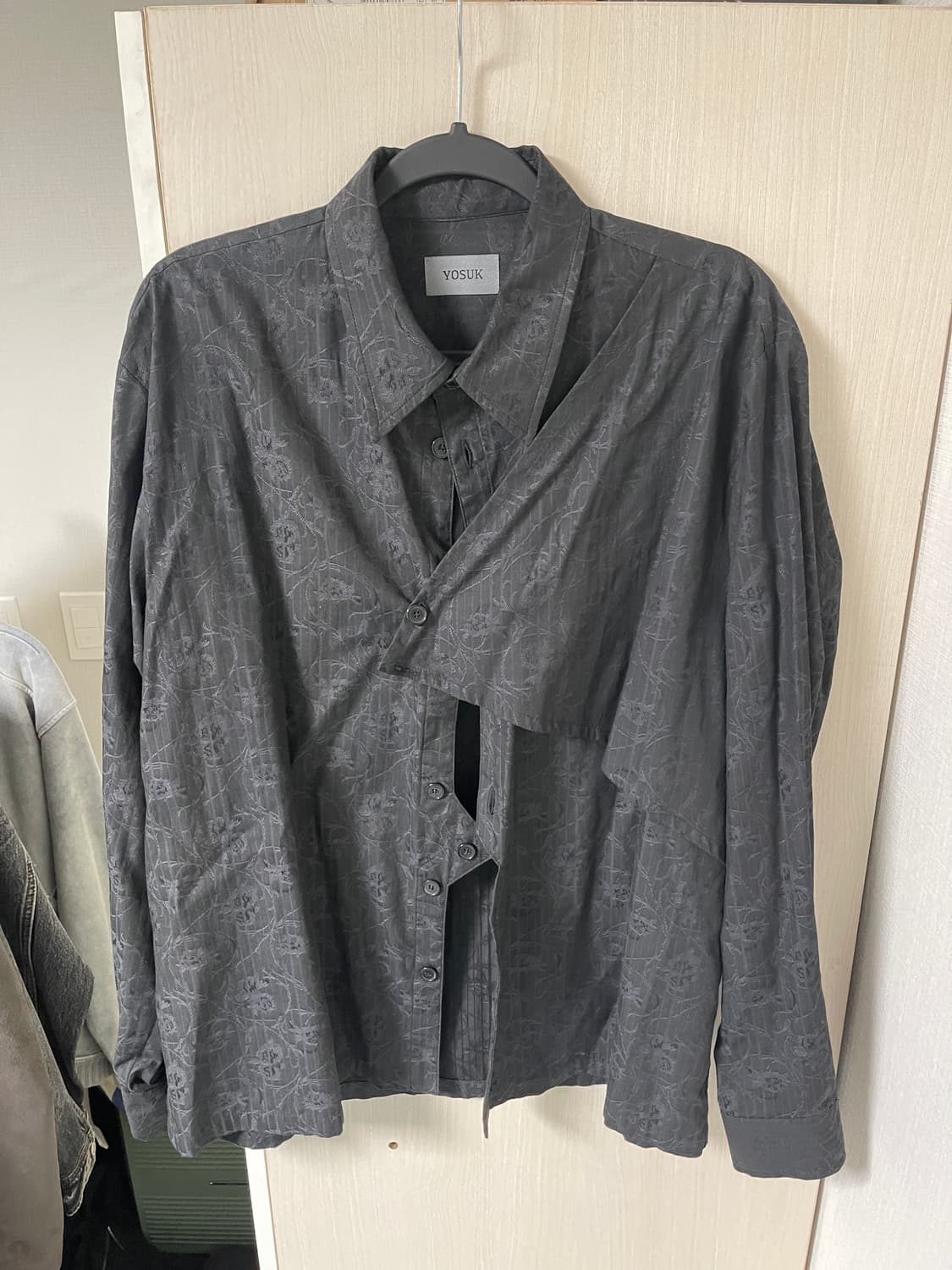 YOSUK Flap shirts (Black) – 1사이즈 상품이미지5